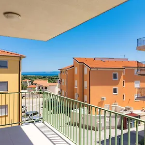 https://apartment-anna-liznjan.in-istria.net