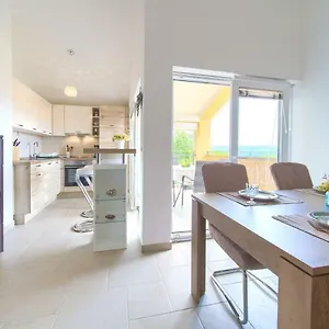 https://apartment-sabina-soline.primorje-gorskikotar.com